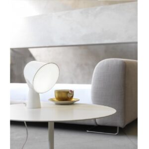 Foscarini Binic sobremesa